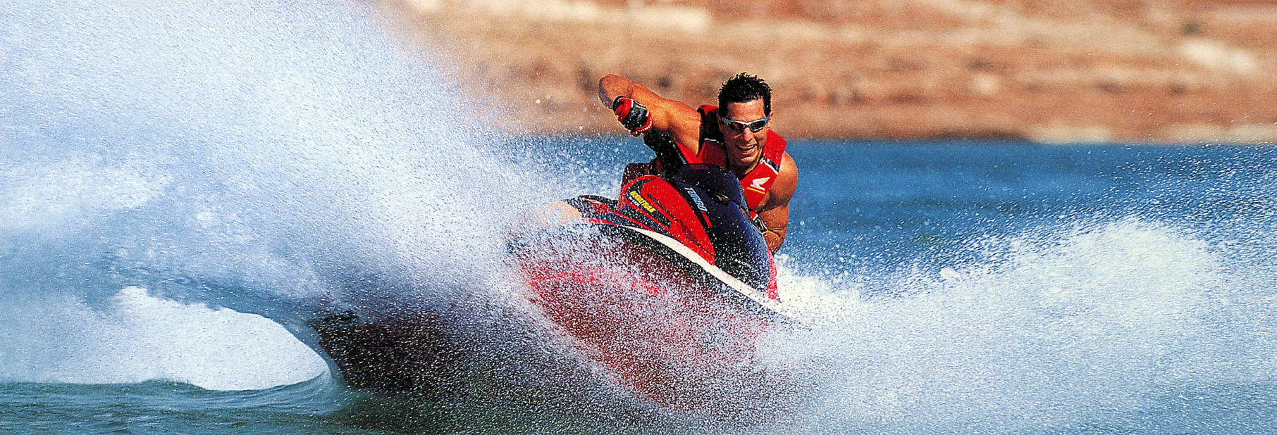 hires-gann-jetski5